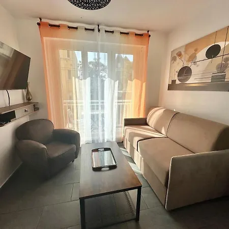 - Petit Cocon Avec Balcon A 200m De La De Berck