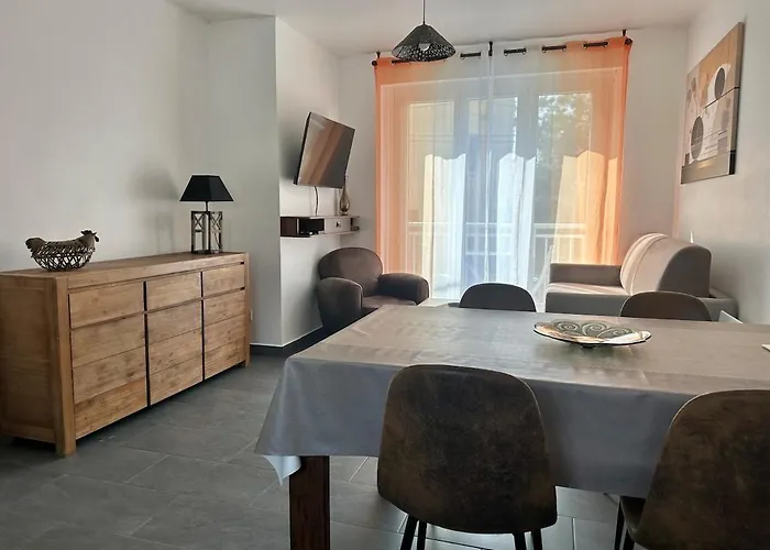 - Petit Cocon Avec Balcon à 200m De La De