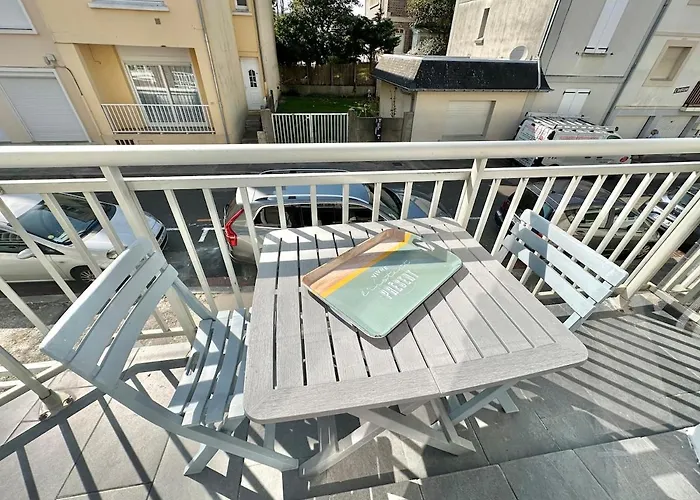 - Petit Cocon Avec Balcon à 200m De La De